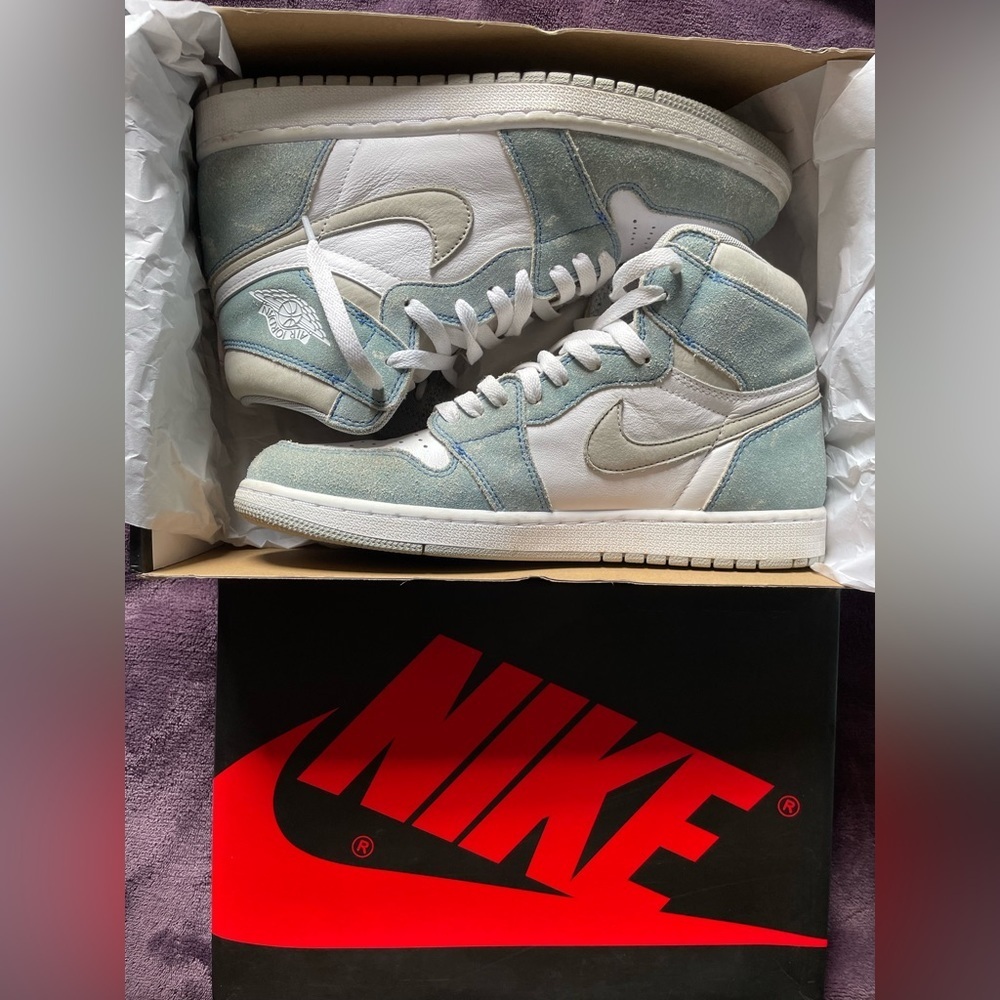 AIR JORDAN 1 RETRO HIGH OG ‘hyper royal’ size 11 mens